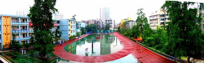 成都石室聯(lián)合中學(xué)地理位置在哪兒？