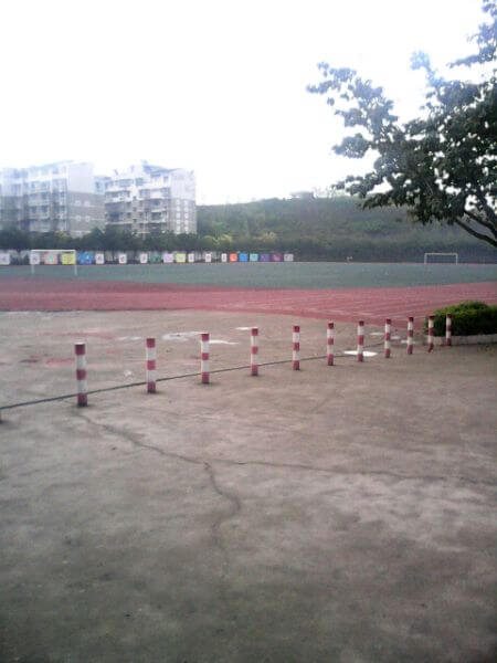 資中二中、水南實驗小學校園路段通車了