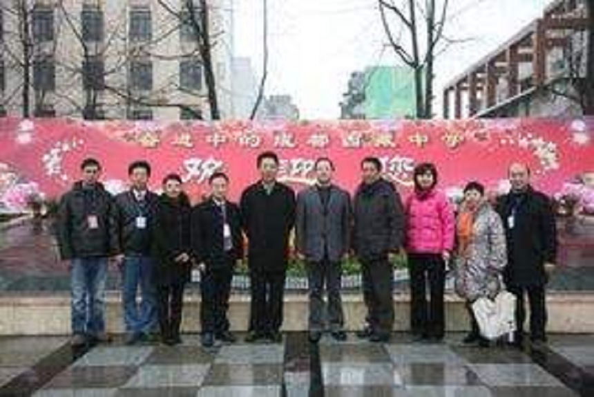成都西藏中學(xué)環(huán)境好不好？