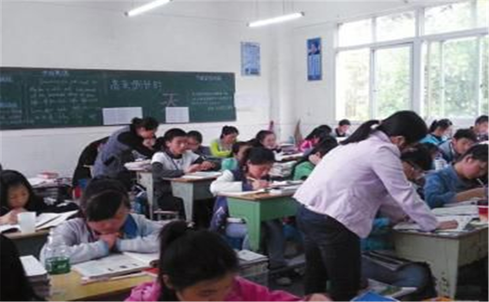 奇章中學2020年中考錄取分數(shù)線是多少分？