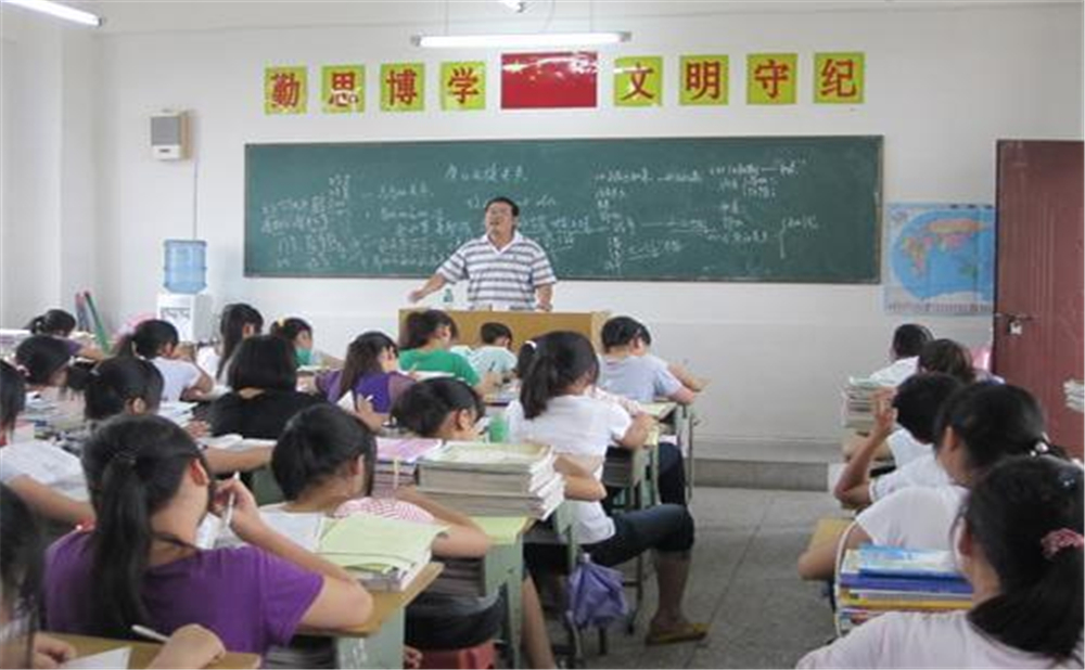 奇章中學學校招辦電話是多少？