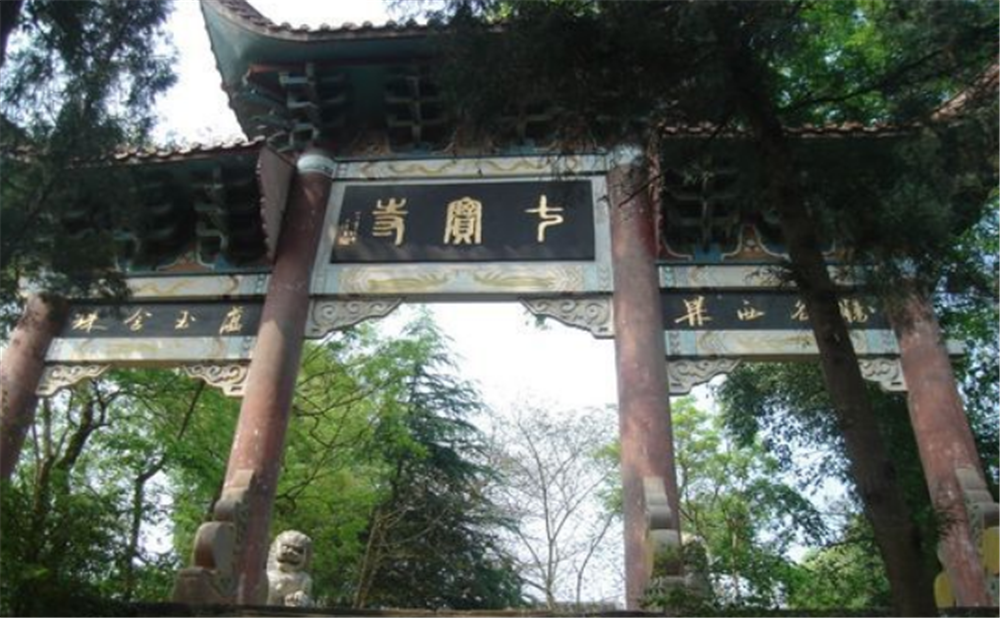 七寶寺中學(xué)學(xué)校環(huán)境怎么樣？