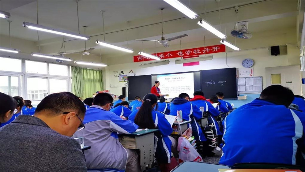 四川師范大學(xué)實(shí)驗(yàn)外國(guó)語(yǔ)學(xué)校升學(xué)率是多少？
