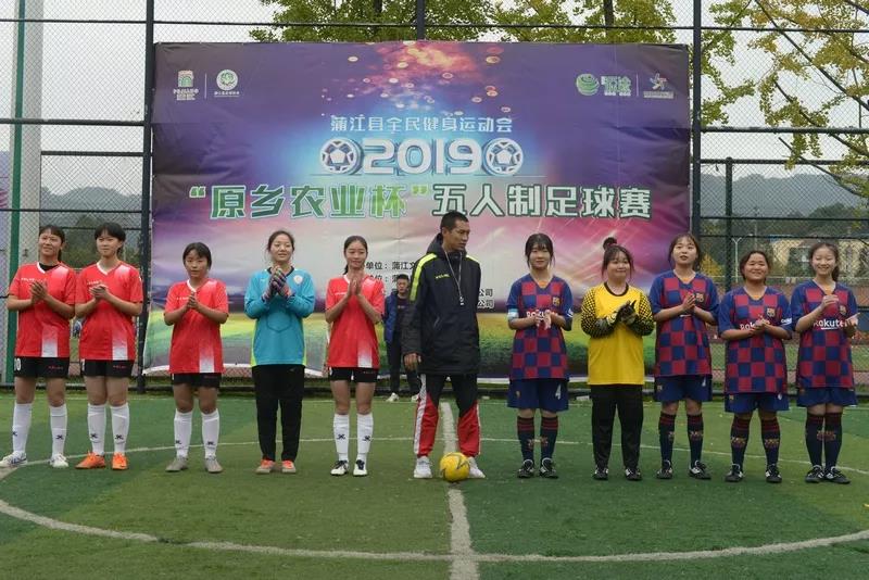 蒲江中學(xué)2020年的招生計(jì)劃是多少？