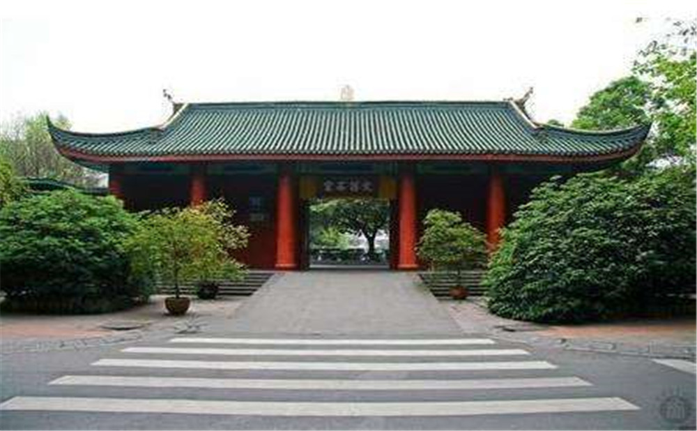 成都石室中學(xué)2020年招生標(biāo)準(zhǔn)是什么？