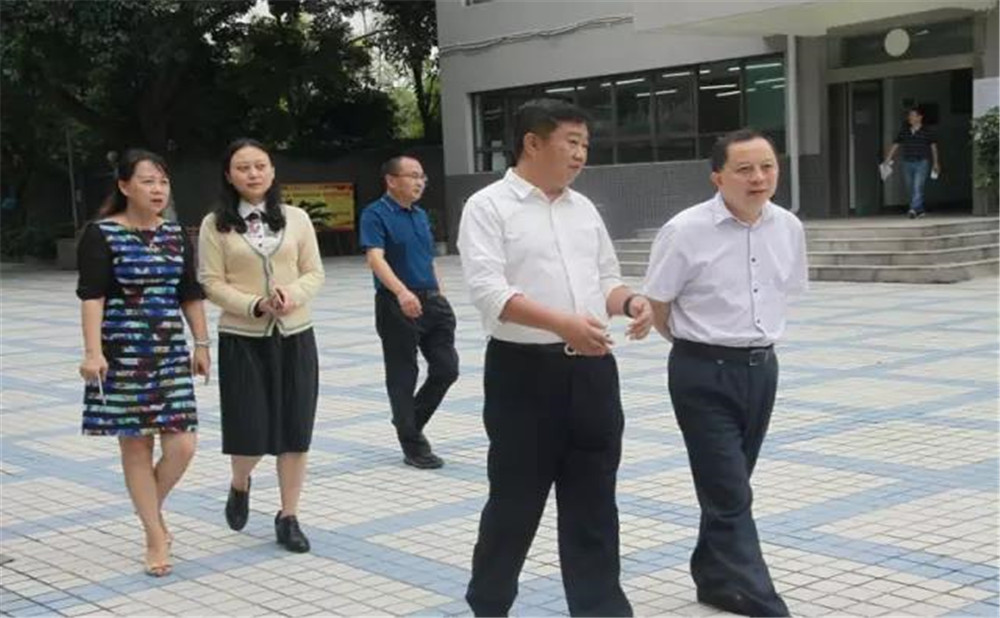 2020年鹽道街外國語學(xué)校計劃招多少人？