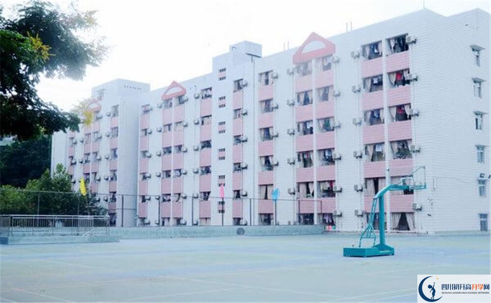 西南交通大學(xué)附屬中學(xué)的升學(xué)率有多少？