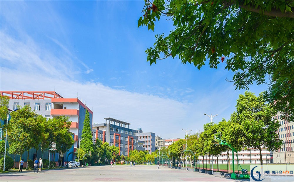 川科外國語學(xué)校的實驗班怎么樣？