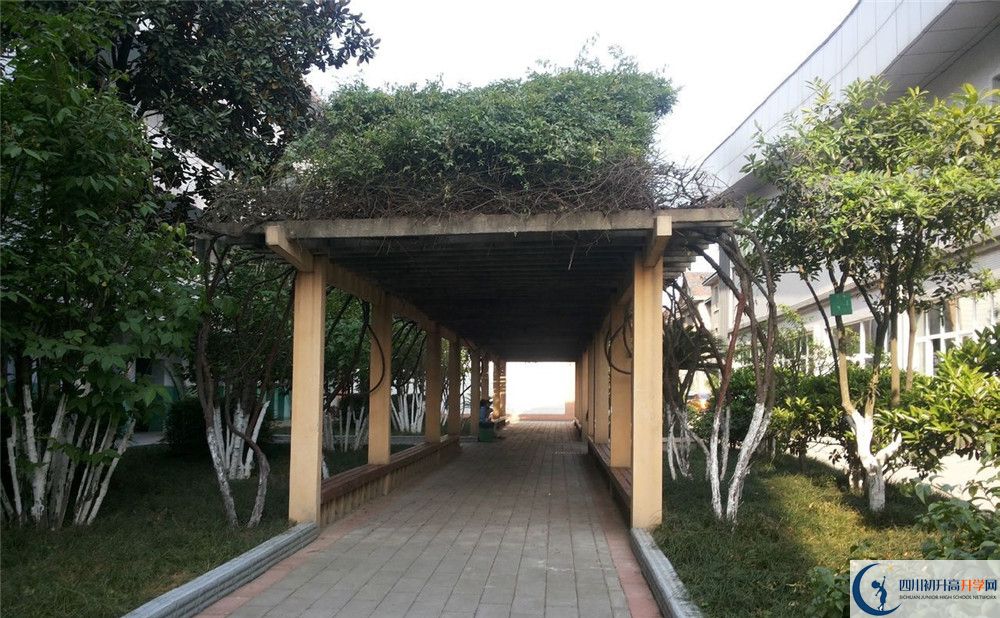 通錦中學(xué)初升高向外地招生嗎？