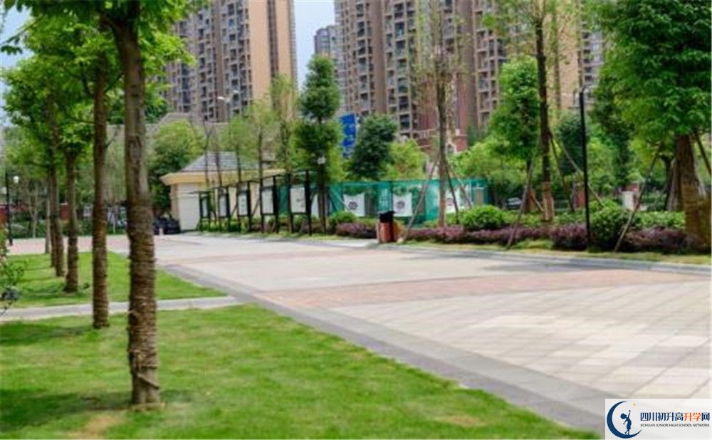 成都教科院附屬學(xué)校的地址怎么走？
