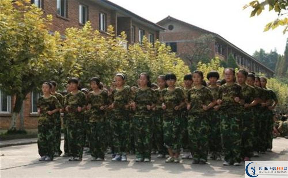 石室聯(lián)合中學(xué)蜀華分校招生考試科目是什么？