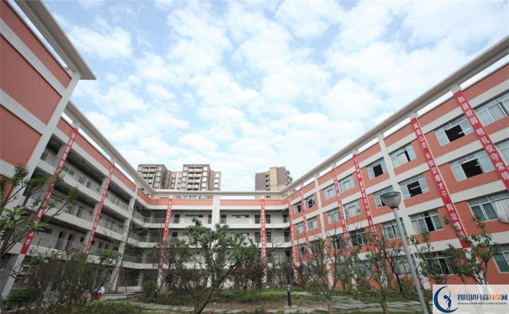 成都市第四十九中學高中部地址在哪？