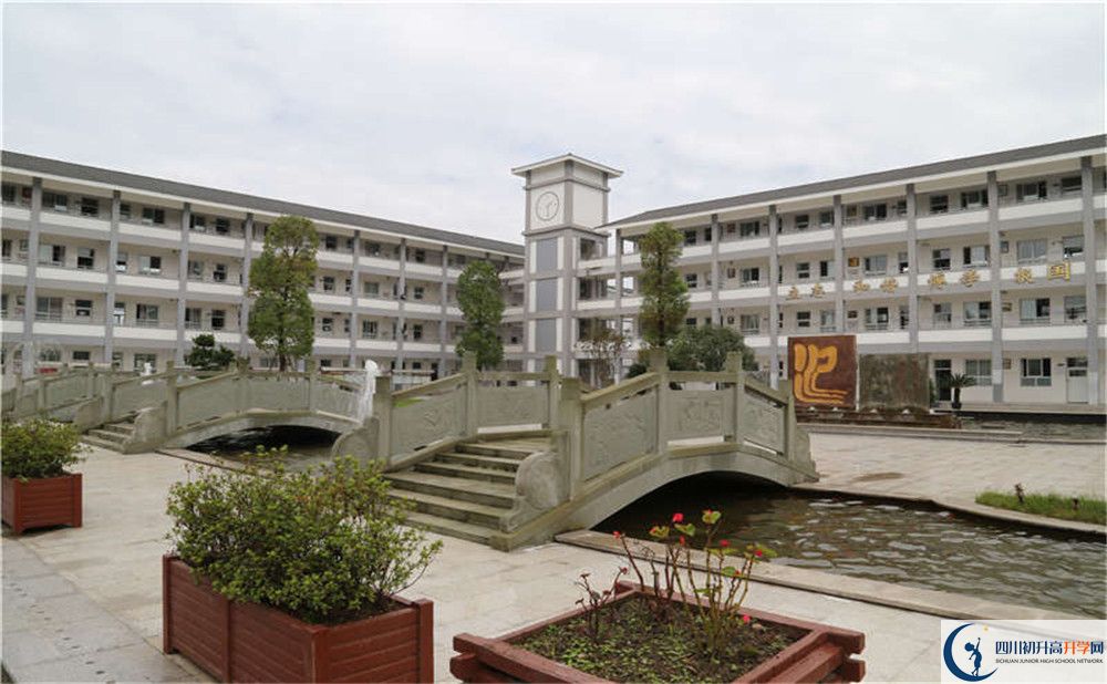 平樂中學(xué)平行班與實驗班差多少？
