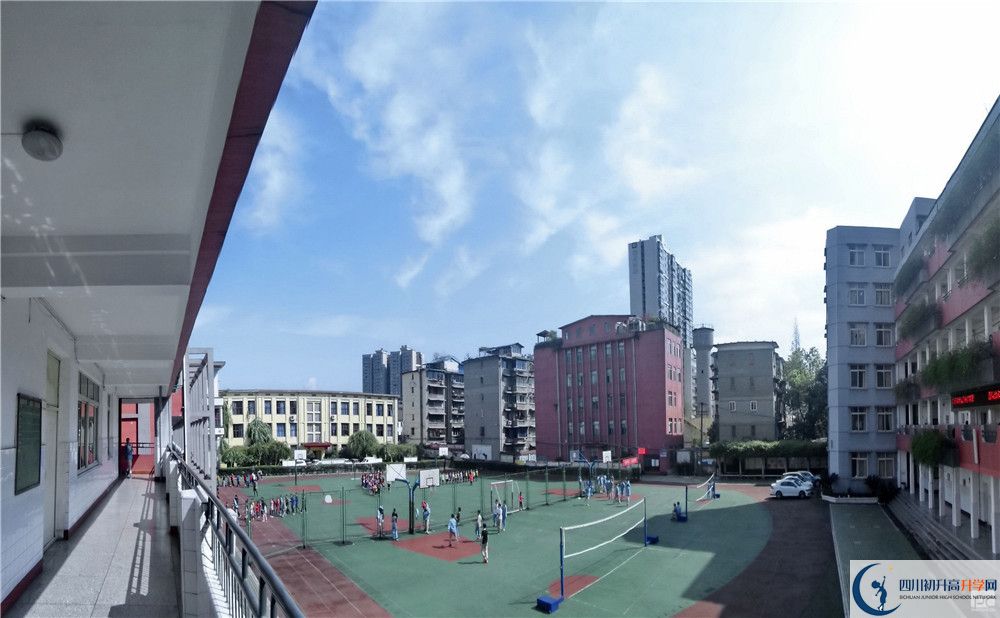 通錦中學高中分班考試難嗎？