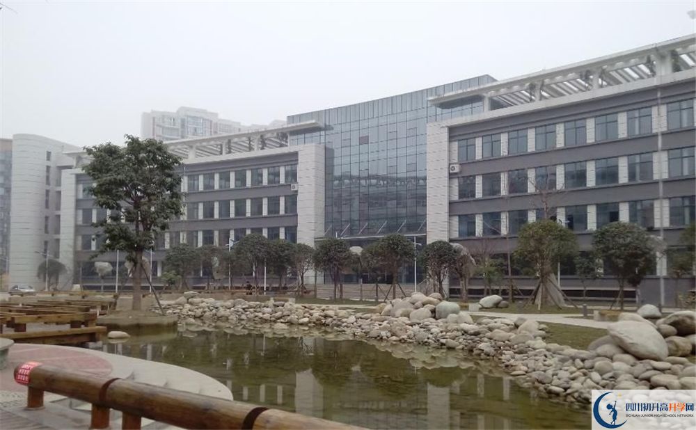 大彎中學(xué)高2020屆高三階段檢測(cè)試題語(yǔ)文難嗎？