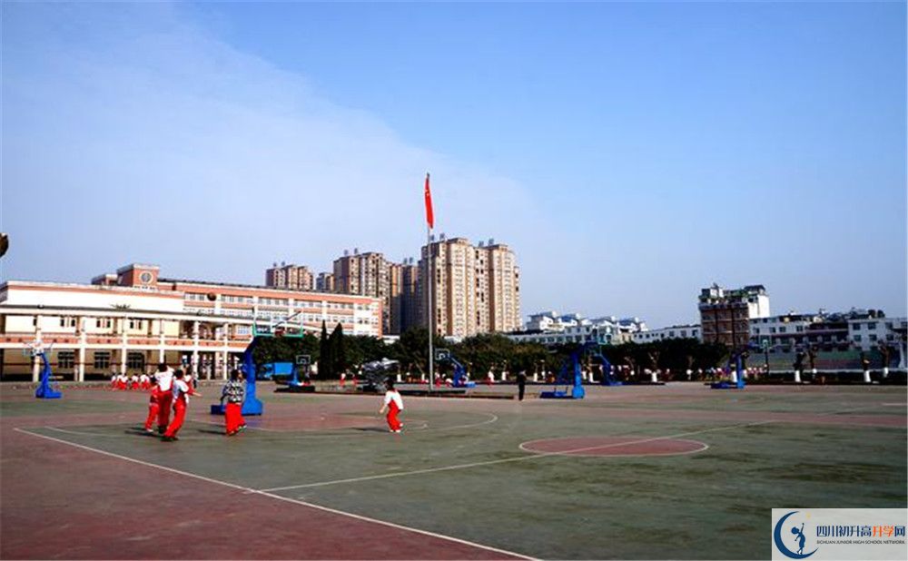樹德博瑞實(shí)驗(yàn)學(xué)校平行班中考重點(diǎn)率高嗎？