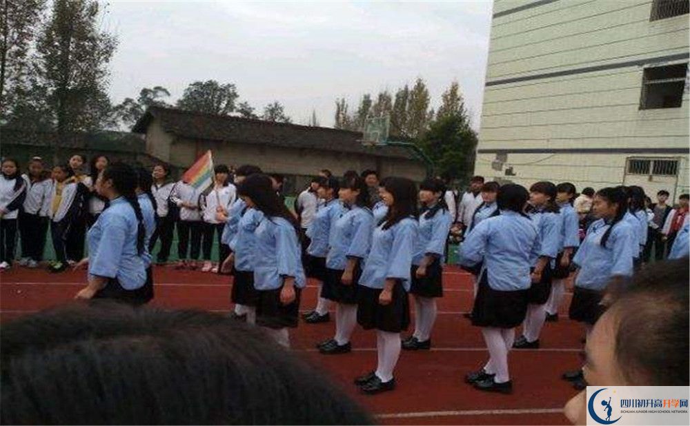 高板中學平行班中考重點率高嗎？