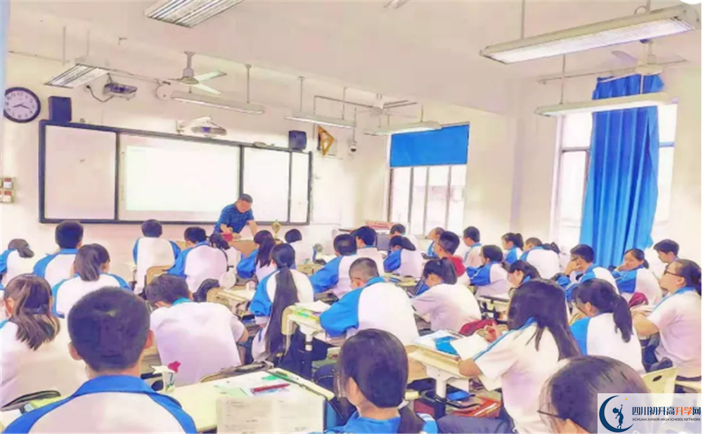 2020年彭州一中軍訓時間安排在哪看？