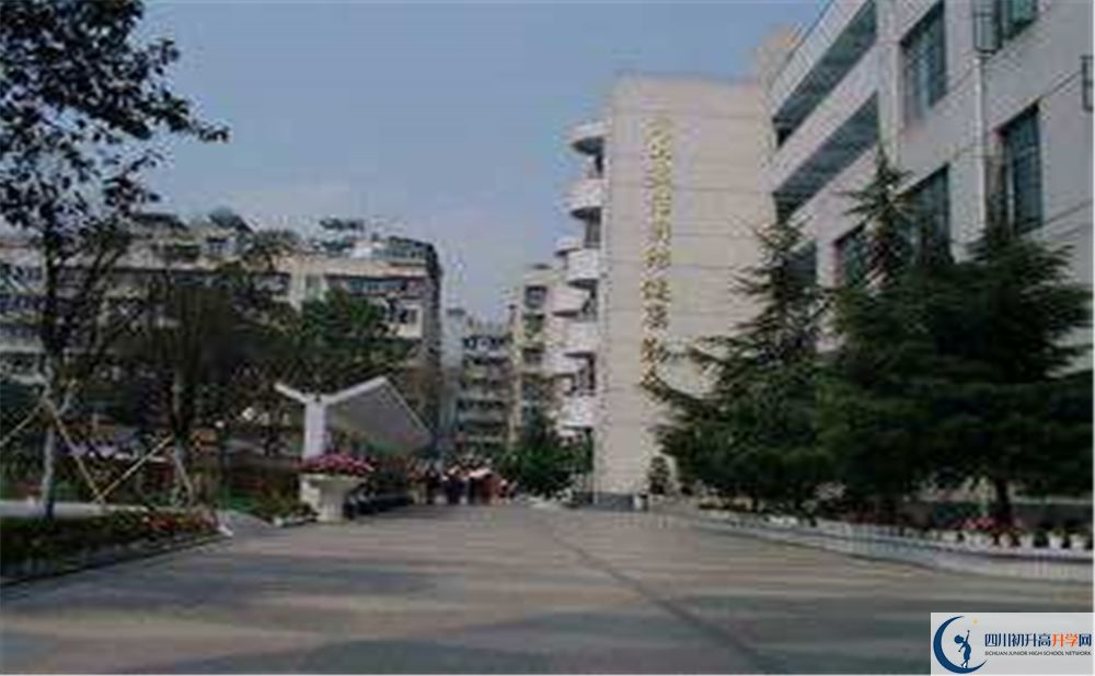 2020成都市第十七中學(xué)二診數(shù)學(xué)試題答案在哪看？