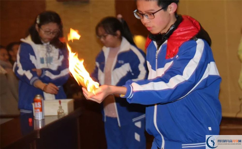 2020成都華西中學(xué)二診數(shù)學(xué)試題答案在哪看？