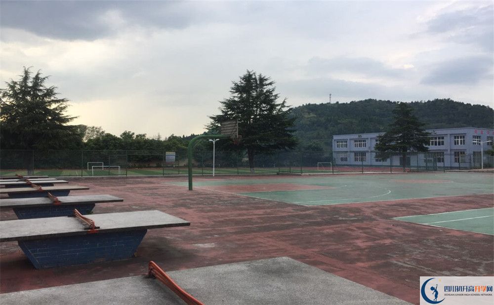 蘆溪中學(xué)今年的錄取條件是否有變化？