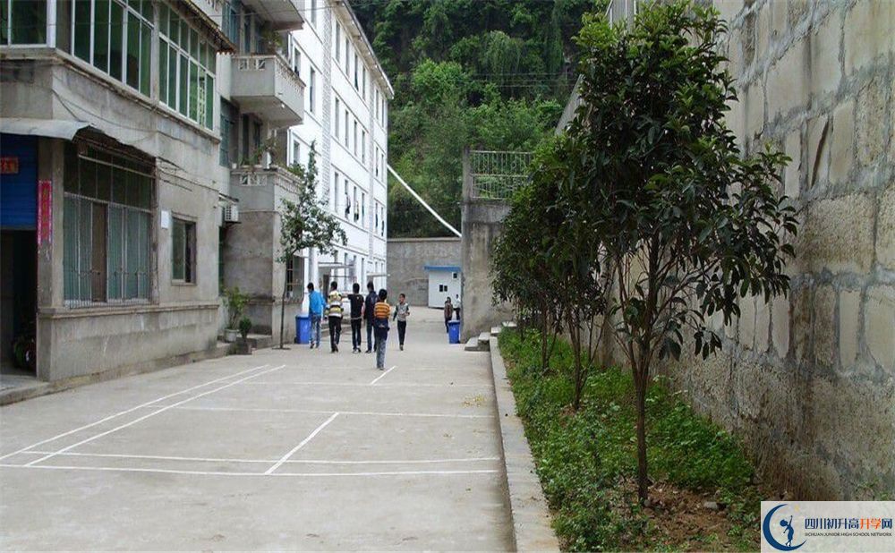 2020玉山中學(xué)錄取線是否有調(diào)整？