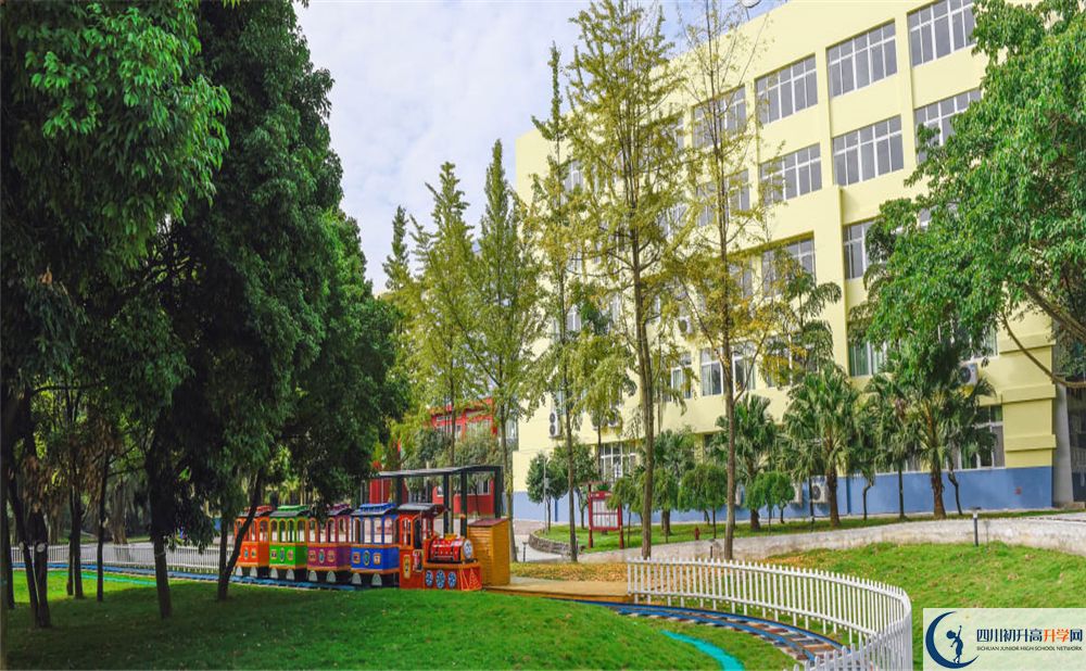 成都青苗國際雙語學校2020年師資如何？